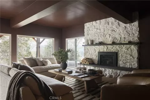 Living - 27463 Alpen, Lake Arrowhead, CA 92352 photo 7 of 9