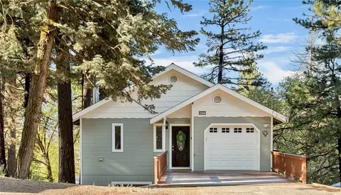 30701 Knoll Vw, Running Springs, CA 92382