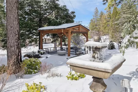 Exterior - 469 Golf Course Rd, Lake Arrowhead, CA 92352 photo 18 of 21