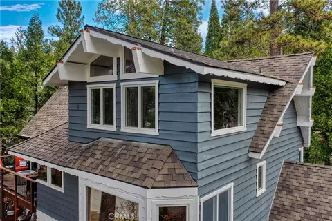 Exterior - 469 Golf Course Rd, Lake Arrowhead, CA 92352 photo 7 of 21
