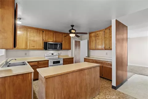 Kitchen - 26652 7th, Highland, CA 92346 photo 2 of 3