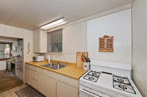 Kitchen - 22838 Waters, Crestline, CA 92325 photo 6 of 6