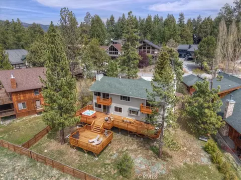 View/Area - 222 Eagle, Big Bear Lake, CA 92315 photo 2 of 5