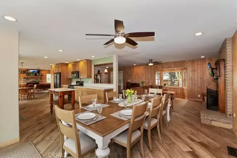 Dining - 222 Eagle, Big Bear Lake, CA 92315 photo 2 of 3