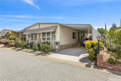 4133 W Wilson St #27, Banning, CA 92220