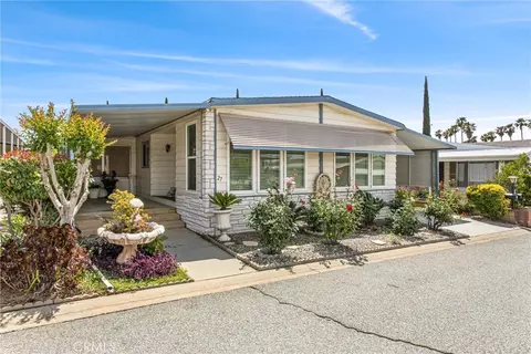 4133 W Wilson St #27, Banning, CA 92220