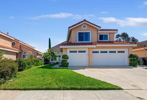 585 Calhoun Cir, Corona, CA 92879