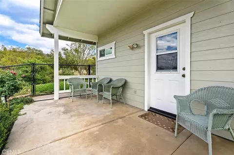 Exterior - 820 Santa Fe Highlands Dr, Ramona, CA 92065 photo 9 of 14