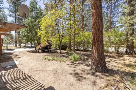 Exterior - 924 Michael, Big Bear City, CA 92314 photo 4 of 6