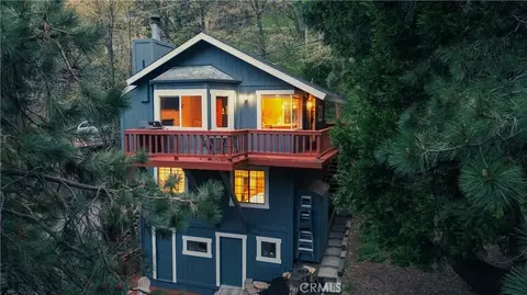 681 Virginia Ct, Lake Arrowhead, CA 92352