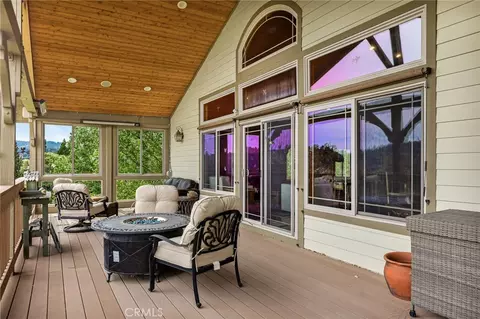 Exterior - 865 Marin, Lake Arrowhead, CA 92352 photo 4 of 8