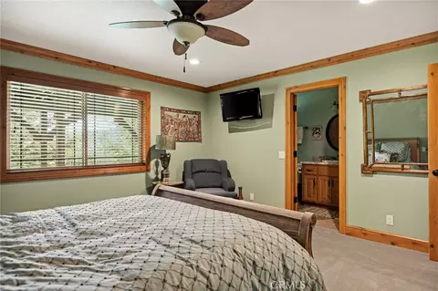 Bedroom - 865 Marin, Lake Arrowhead, CA 92352 photo 7 of 7