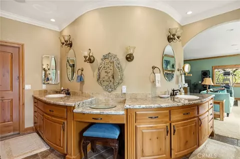 Bath - 865 Marin, Lake Arrowhead, CA 92352 photo 3 of 7