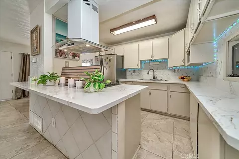 4801 Jackson #C, Riverside, CA 92503