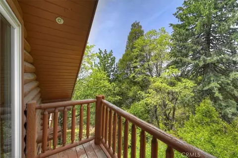 Exterior - 2489 Spring Oak, Running Springs, CA 92382 photo 11 of 12