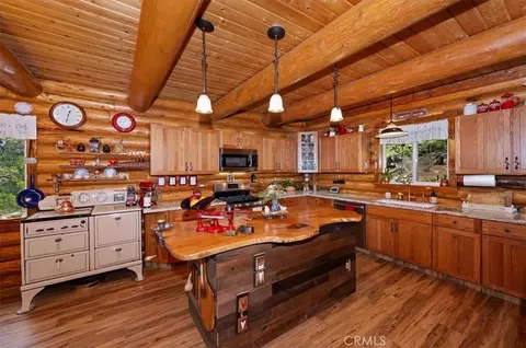 Kitchen - 2489 Spring Oak, Running Springs, CA 92382 photo 1 of 4