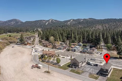 Exterior - 42692 Moonridge Rd, Big Bear Lake, CA 92315 photo 4 of 13