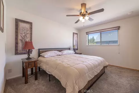 Bedroom - 42692 Moonridge Rd, Big Bear Lake, CA 92315 photo 8 of 11