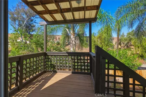 Exterior - 1132 E Citrus Ave, Redlands, CA 92374 photo 2 of 11