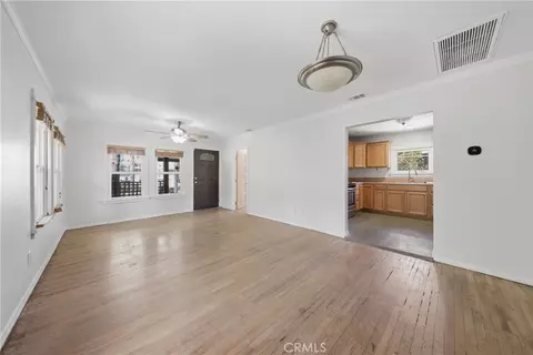 Living - 1132 E Citrus Ave, Redlands, CA 92374 photo 4 of 5