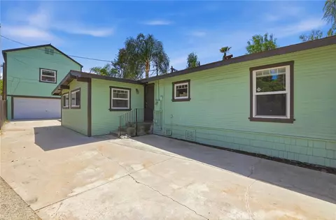 Exterior - 1132 E Citrus Ave, Redlands, CA 92374 photo 8 of 13