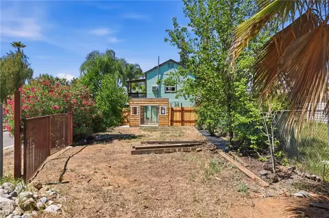 Exterior - 1132 E Citrus Ave, Redlands, CA 92374 photo 7 of 13