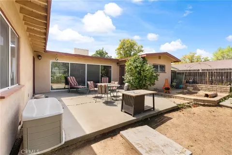 Exterior - 1965 Prince Albert, Riverside, CA 92507 photo 3 of 11