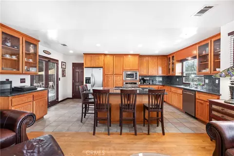 Kitchen - 1965 Prince Albert, Riverside, CA 92507 photo 1 of 4