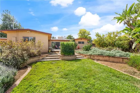 Exterior - 1965 Prince Albert, Riverside, CA 92507 photo 10 of 11