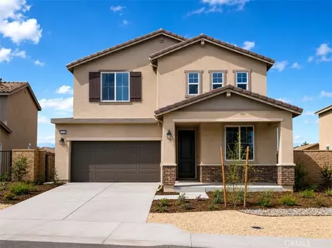 11732 Dawson Ln, Victorville, CA 92392
