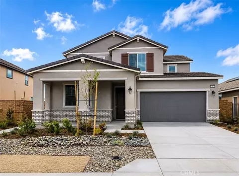 11744 Dawson Ln, Victorville, CA 92392