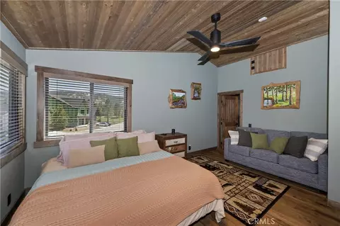Bedroom - 41940 Centre Ct, Big Bear Lake, CA 92315 photo 10 of 10