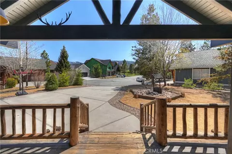 Exterior - 41940 Centre Ct, Big Bear Lake, CA 92315 photo 8 of 11