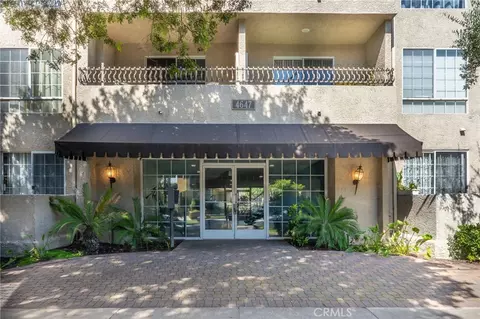 4647 Willis #220, Sherman Oaks, CA 91403