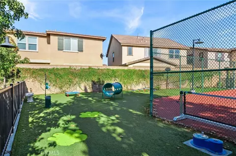 Exterior - 3121 E Silver Sky Dr, Ontario, CA 91762 photo 12 of 16