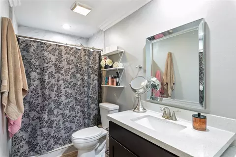 Bath - 7830 Ricca, Riverside, CA 92504 photo 3 of 3