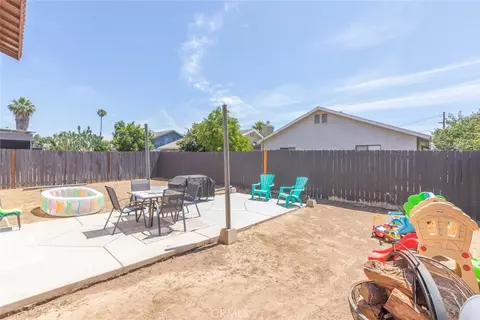 Exterior - 7830 Ricca, Riverside, CA 92504 photo 8 of 11