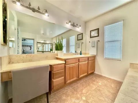 Bath - 11265 Runyan, Beaumont, CA 92223 photo 6 of 10