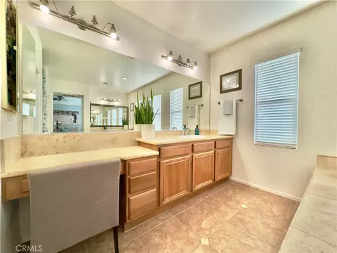 Bath - 11265 Runyan, Beaumont, CA 92223 photo 6 of 10