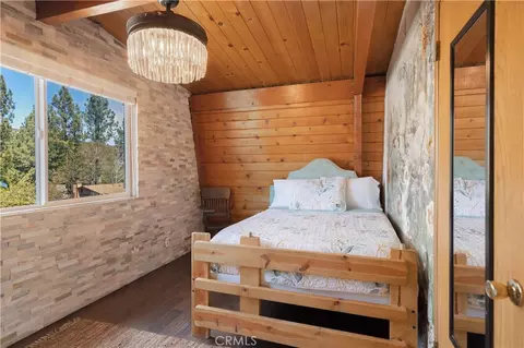 Bedroom - 445 Elysian Blvd, Big Bear City, CA 92314 photo 5 of 5