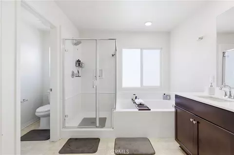 Bath - 5091 Netherley, Riverside, CA 92505 photo 3 of 5