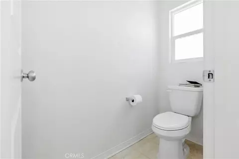 Bath - 5091 Netherley, Riverside, CA 92505 photo 4 of 5
