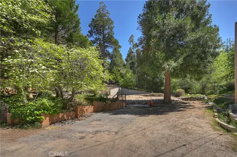 29053 Hook Creek Rd, Cedar Glen, CA 92321 photo 16