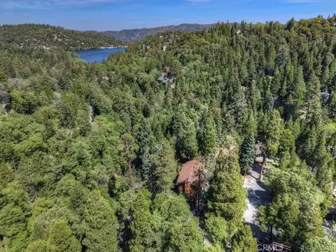 View/Area - 1056 Fiden Ct, Crestline, CA 92325 photo 4 of 4