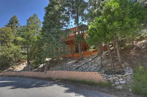 Exterior - 1056 Fiden Ct, Crestline, CA 92325 photo 20 of 22