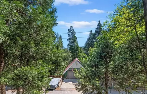 Exterior - 768 Deer, Crestline, CA 92325 photo 4 of 8
