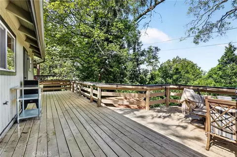 Exterior - 176 Fir Ter, Cedar Glen, CA 92321 photo 2 of 10
