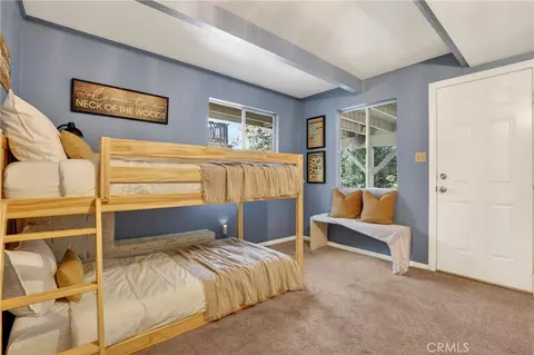 Bedroom - 176 Fir Ter, Cedar Glen, CA 92321 photo 3 of 10