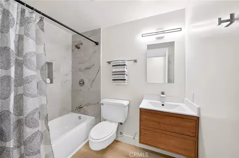Bath - 5146 E Parker, Oceanside, CA 92057 photo 4 of 4