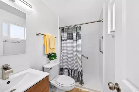 Bath - 5146 E Parker, Oceanside, CA 92057 photo 1 of 4